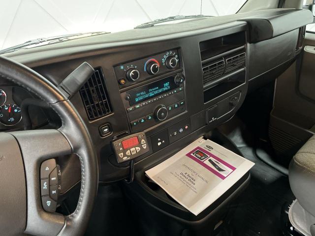 2022 Chevrolet Express (Stk: NP3021) in Vaughan - Image 22 of 36 2022 Chevrolet Express (Stk: NP3021) in Vaughan - Image 22 of 36