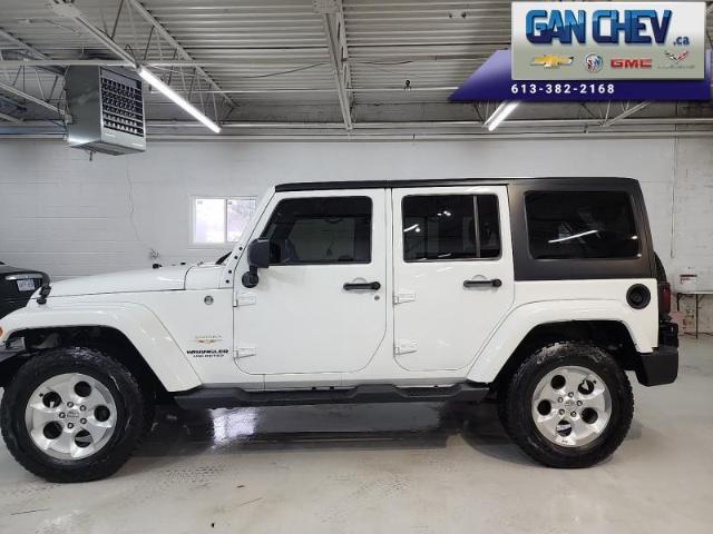 2015 Jeep Wrangler Unlimited Sahara (Stk: 240153A ) in Gananoque - Image 1 of 28