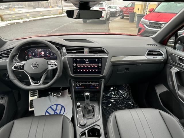 2024 Volkswagen Tiguan Comfortline R-Line Black Edition (Stk: 12352) in Peterborough - Image 20 of 21 2024 Volkswagen Tiguan Comfortline R-Line Black Edition (Stk: 12352) in Peterborough - Image 20 of 21
