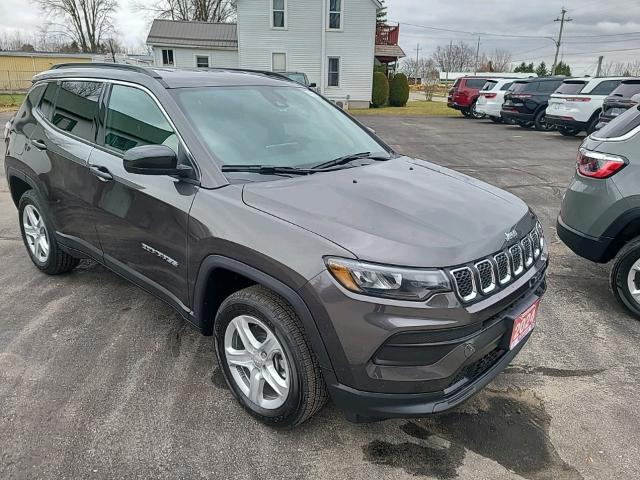 2024 Jeep Compass Sport - km