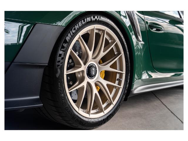 2018 Porsche 911 GT2 RS in Woodbridge - Image 17 of 64 2018 Porsche 911 GT2 RS in Woodbridge - Image 17 of 64