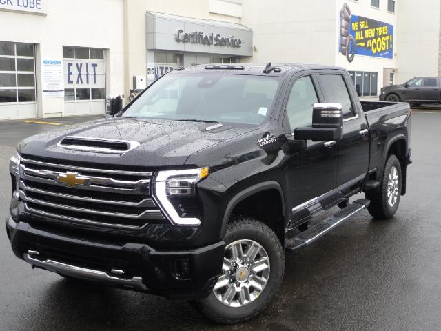 2024 Chevrolet Silverado 3500HD High Country (Stk: 24-121) in Salmon Arm - Image 1 of 30