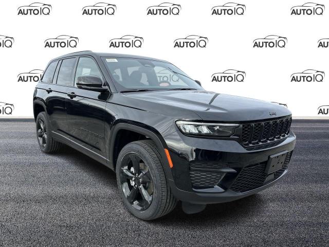 2024 Jeep Grand Cherokee Laredo (Stk: 102567) in St. Thomas - Image 1 of 20