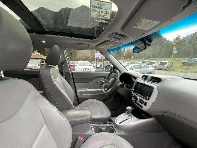 2019 Kia Soul EV EV Luxury (Stk: 3T283A) in Hope - Image 14 of 15