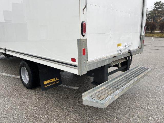 2021 GMC Savana Van (Stk: NP8498) in Vaughan - Image 22 of 32 2021 GMC Savana Van (Stk: NP8498) in Vaughan - Image 22 of 32