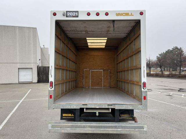 2021 GMC Savana Van (Stk: NP8498) in Vaughan - Image 23 of 32 2021 GMC Savana Van (Stk: NP8498) in Vaughan - Image 23 of 32