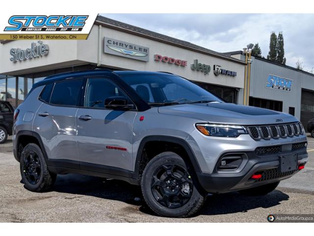 2023 Jeep Compass Trailhawk (Stk: 40462) in Waterloo - Image 1 of 17