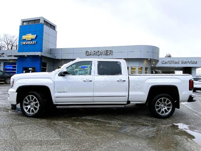 2017 GMC Sierra 1500 Denali (Stk: 3T254A) in Hope - Image 2 of 12