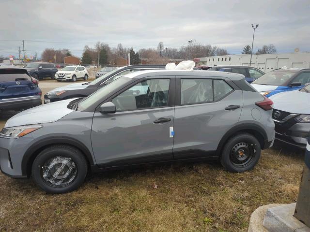 2024 Nissan Kicks S (Stk: 24050) in Sarnia - Image 1 of 1