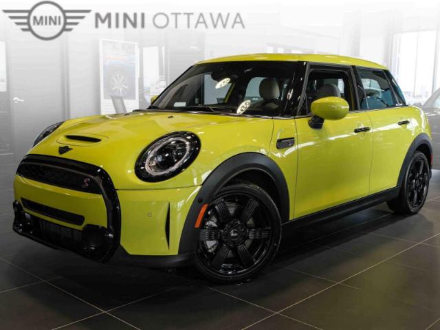 Mini Ottawa: New & Used Ottawa Dealership | Ottawa, ON.