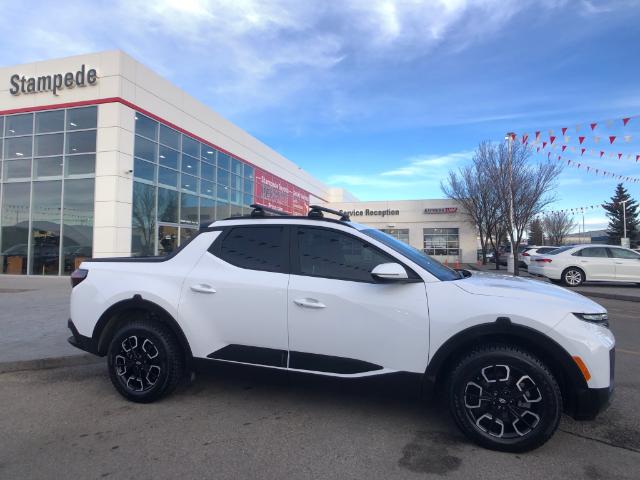 2022 Hyundai Santa Cruz Preferred w/Trend Package (Stk: 230350D) in Calgary - Image 1 of 27