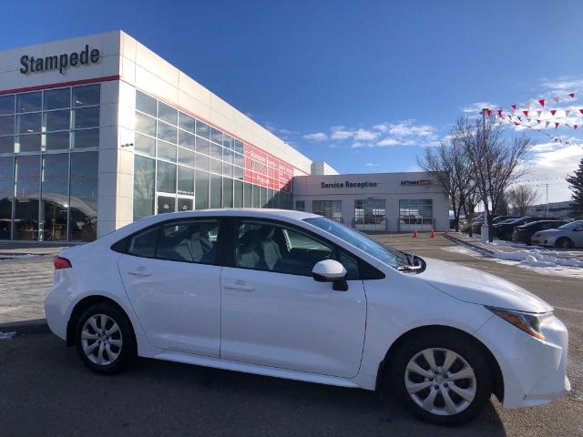 2022 Toyota Corolla LE (Stk: 10390A) in Calgary - Image 1 of 22