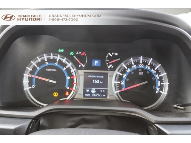 2018 Toyota 4Runner SR5 (Stk: 232108B) in Grand Falls - Image 10 of 15