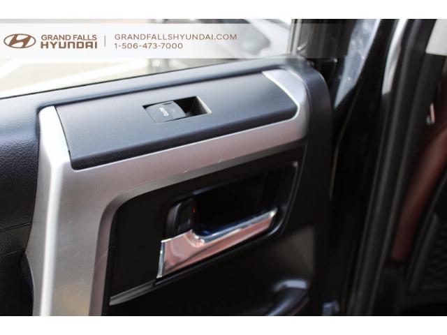 2018 Toyota 4Runner SR5 (Stk: 232108B) in Grand Falls - Image 13 of 15