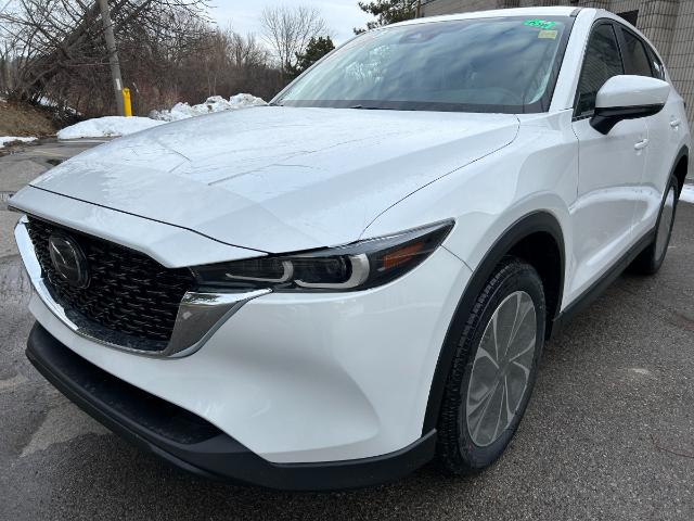 2024 Mazda CX-5 GS w/o CD (Stk: 44251) in Newmarket - Image 1 of 12