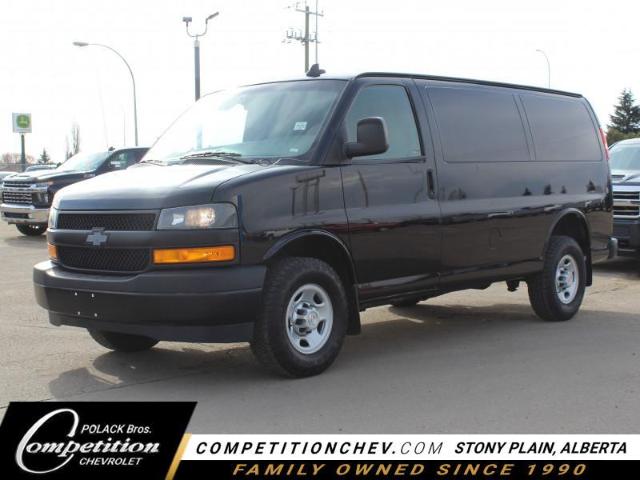2020 Chevrolet Express 2500 Work Van (Stk: P5416) in Stony Plain - Image 1 of 31