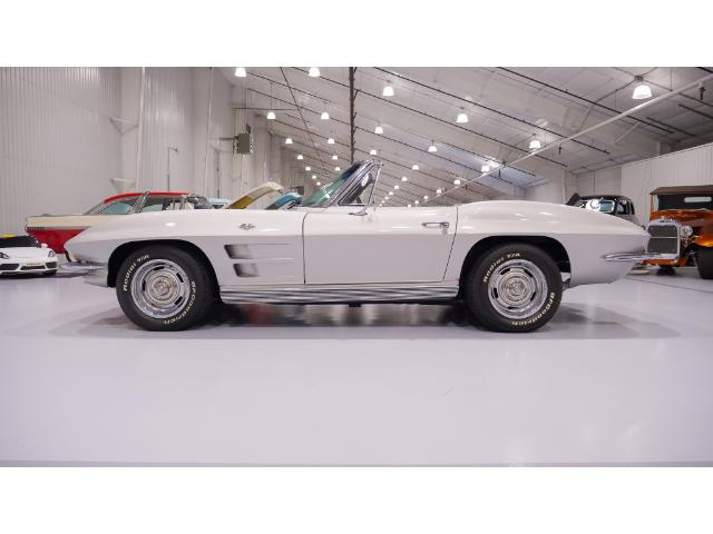 1963 Chevrolet Corvette Stingray Convertible (Stk: 107153) in Watford - Image 4 of 48