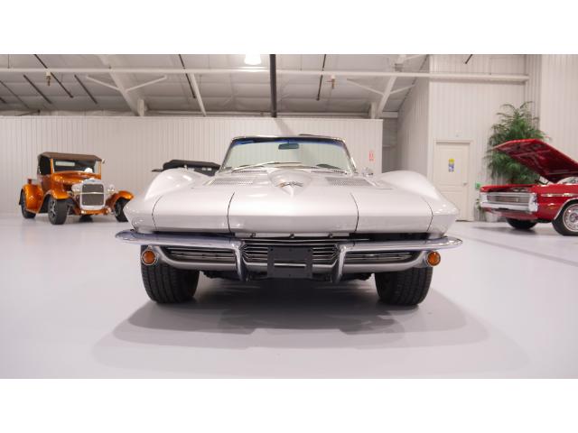 1963 Chevrolet Corvette Stingray Convertible (Stk: 107153) in Watford - Image 3 of 48