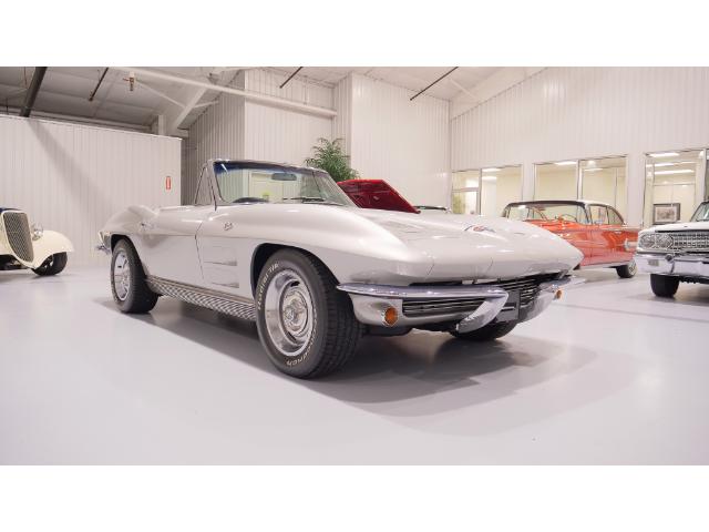 1963 Chevrolet Corvette Stingray Convertible (Stk: 107153) in Watford - Image 9 of 48