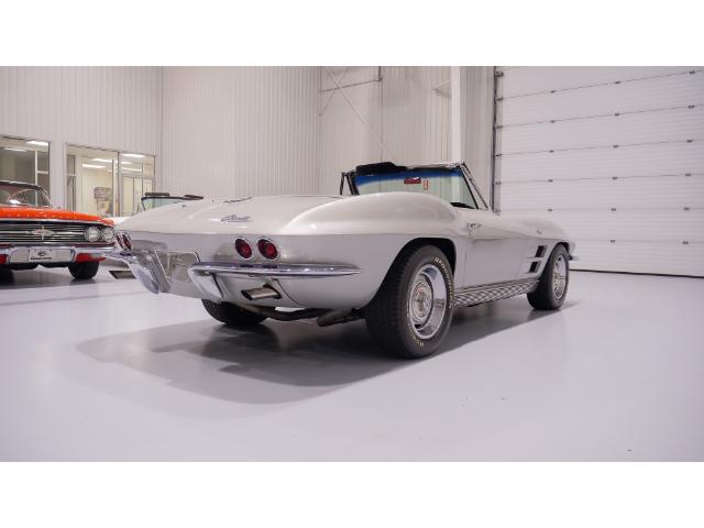 1963 Chevrolet Corvette Stingray Convertible (Stk: 107153) in Watford - Image 7 of 48