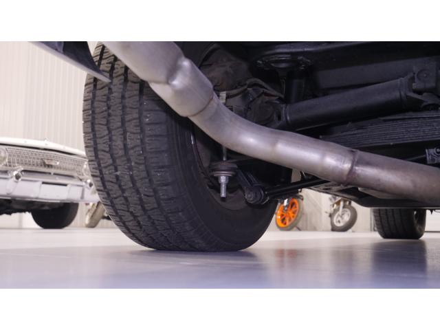 1963 Chevrolet Corvette Stingray Convertible (Stk: 107153) in Watford - Image 46 of 48