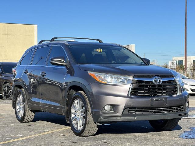 2015 Toyota Highlander XLE (Stk: P1996A) in Waterloo - Image 1 of 22