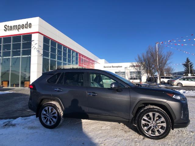 2021 Toyota RAV4 Limited (Stk: 240494A) in Calgary - Image 1 of 28