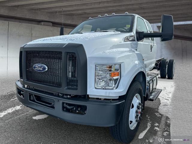 2025 Ford F-650 Diesel Base (Stk: HS002) in Kamloops - Image 1 of 27