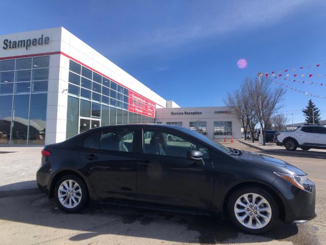 2021 Toyota Corolla LE (Stk: 10440A) in Calgary - Image 1 of 22
