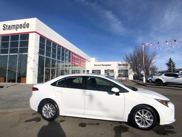 2022 Toyota Corolla LE (Stk: 10436A) in Calgary - Image 1 of 24