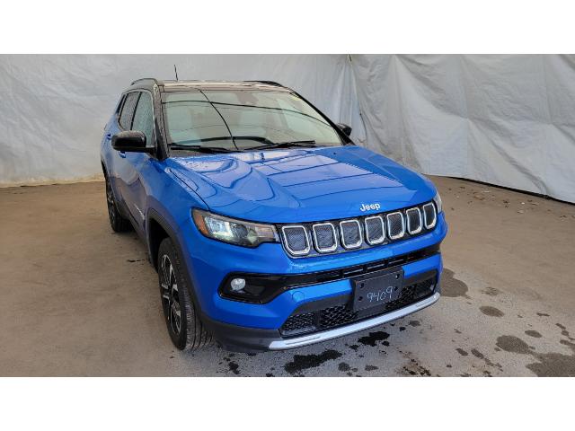 2022 Jeep Compass Limited (Stk: U3692) in Thunder Bay - Image 1 of 32