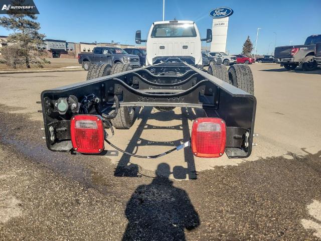 2025 Ford F-750 Diesel Base (Stk: 25F2446) in Red Deer - Image 9 of 21