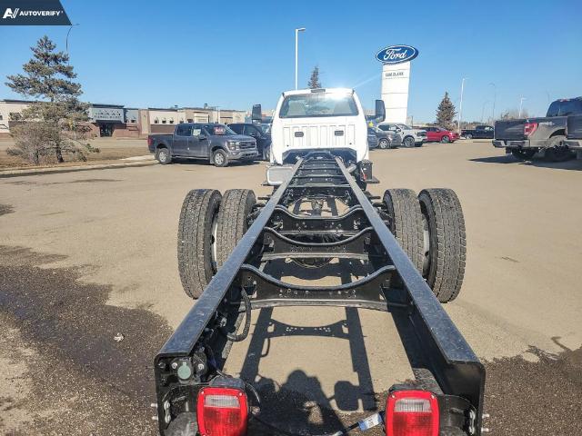 2025 Ford F-750 Diesel Base (Stk: 25F2446) in Red Deer - Image 10 of 21