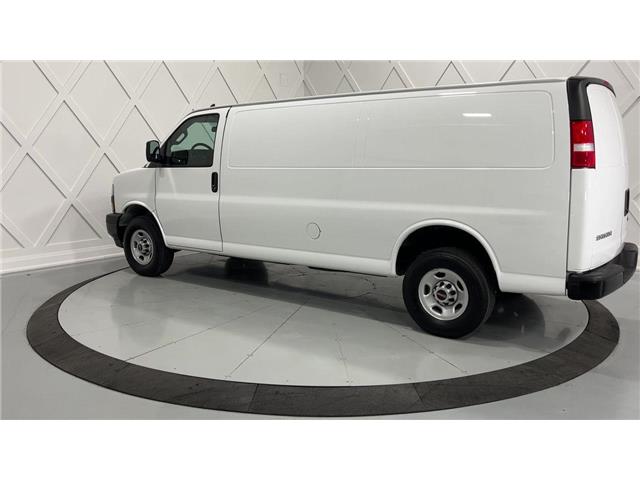 2022 GMC Savana 2500  (Stk: NP7687-2) in Vaughan - Image 6 of 32