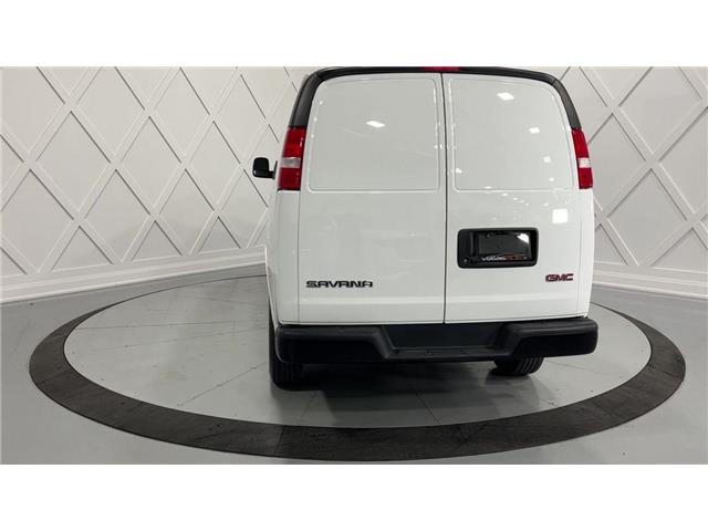 2022 GMC Savana 2500  (Stk: NP7687-2) in Vaughan - Image 7 of 32
