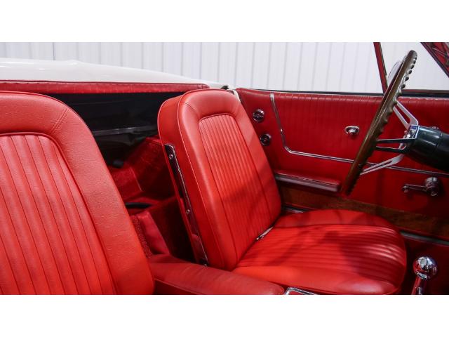 1964 Chevrolet Corvette Stingray Convertible (Stk: 112139) in Watford - Image 32 of 49