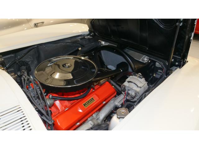 1964 Chevrolet Corvette Stingray Convertible (Stk: 112139) in Watford - Image 37 of 49