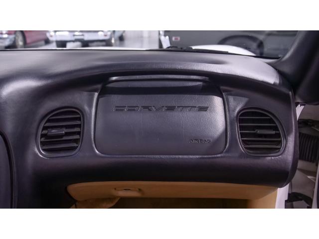 2004 Chevrolet Corvette Base (Stk: 122091) in Watford - Image 34 of 49