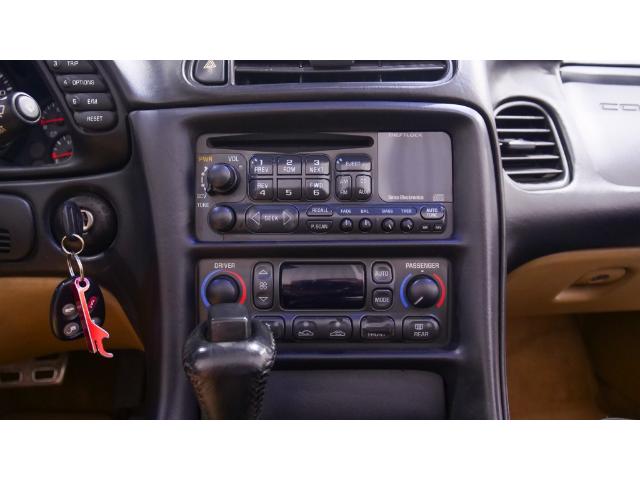 2004 Chevrolet Corvette Base (Stk: 122091) in Watford - Image 33 of 49