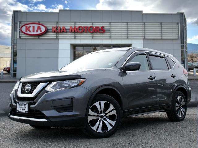 2018 Nissan Rogue S (Stk: 24PK58) in Penticton - Image 1 of 27