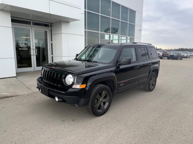 2016 Jeep Patriot Sport/North (Stk: 24042A) in Edson - Image 1 of 10