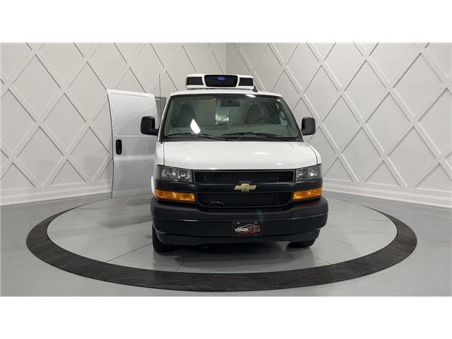 2022 GMC Savana Van  (Stk: ATNP3021-2) in Vaughan - Image 3 of 36