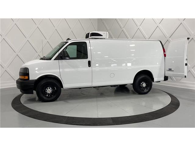 2022 GMC Savana Van  (Stk: ATNP3021-2) in Vaughan - Image 5 of 36