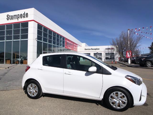2018 Toyota Yaris LE (Stk: 10472A) in Calgary - Image 1 of 21