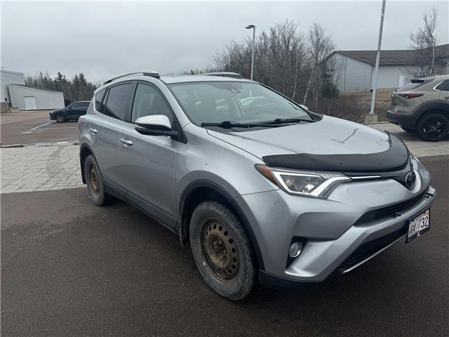 2018 Toyota RAV4 XLE (Stk: T423084A) in Dieppe - Image 1 of 21