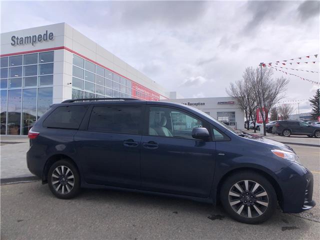 2020 Toyota Sienna LE 7-Passenger (Stk: 10523A) in Calgary - Image 1 of 8