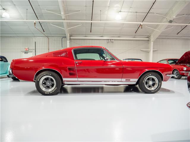 1967 Ford Mustang GT Fastback (Stk: 211011) in Watford - Image 9 of 39 1967 Ford Mustang GT Fastback (Stk: 211011) in Watford - Image 9 of 39