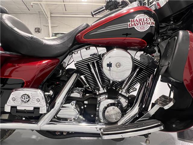 2006 Harley-Davidson FLHTCU  (Stk: 699085) in Watford - Image 8 of 24