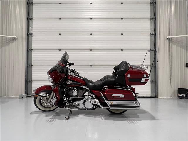 2006 Harley-Davidson FLHTCU  (Stk: 699085) in Watford - Image 2 of 24