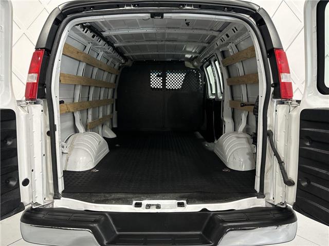 2021 GMC Savana 2500  (Stk: NP1229) in Vaughan - Image 21 of 28